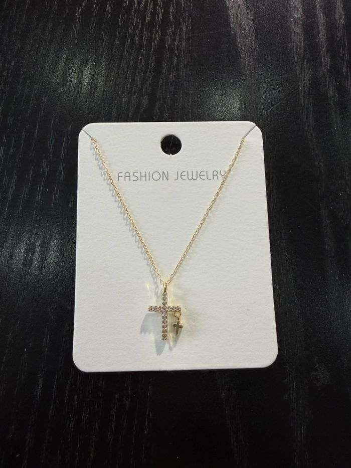 Хүзүүний зүүлт                  