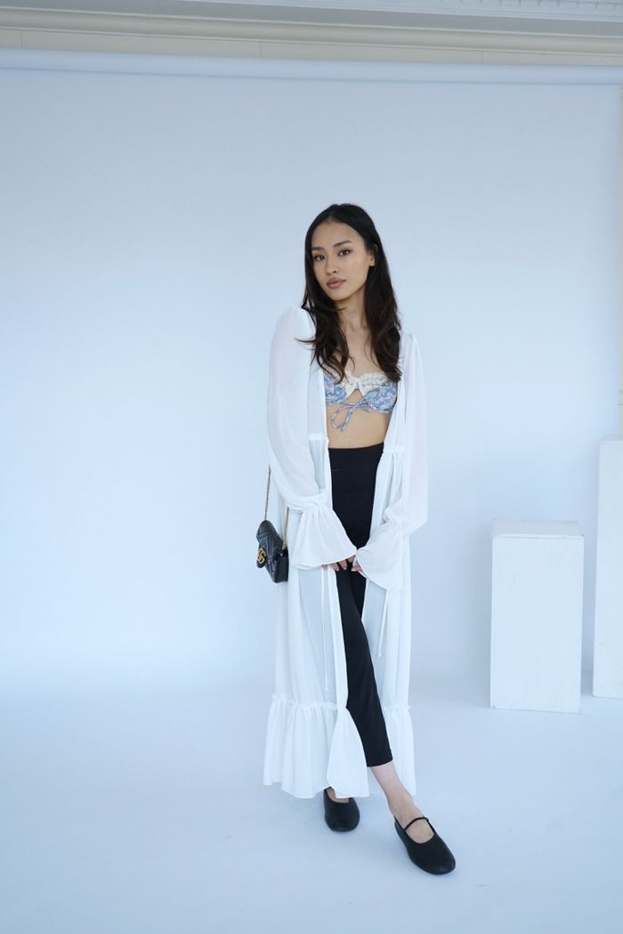 https://cdn.zochil.shop/097d3597-7f3d-44b7-83dd-cb50ef5d0d1d_t700.jpg
