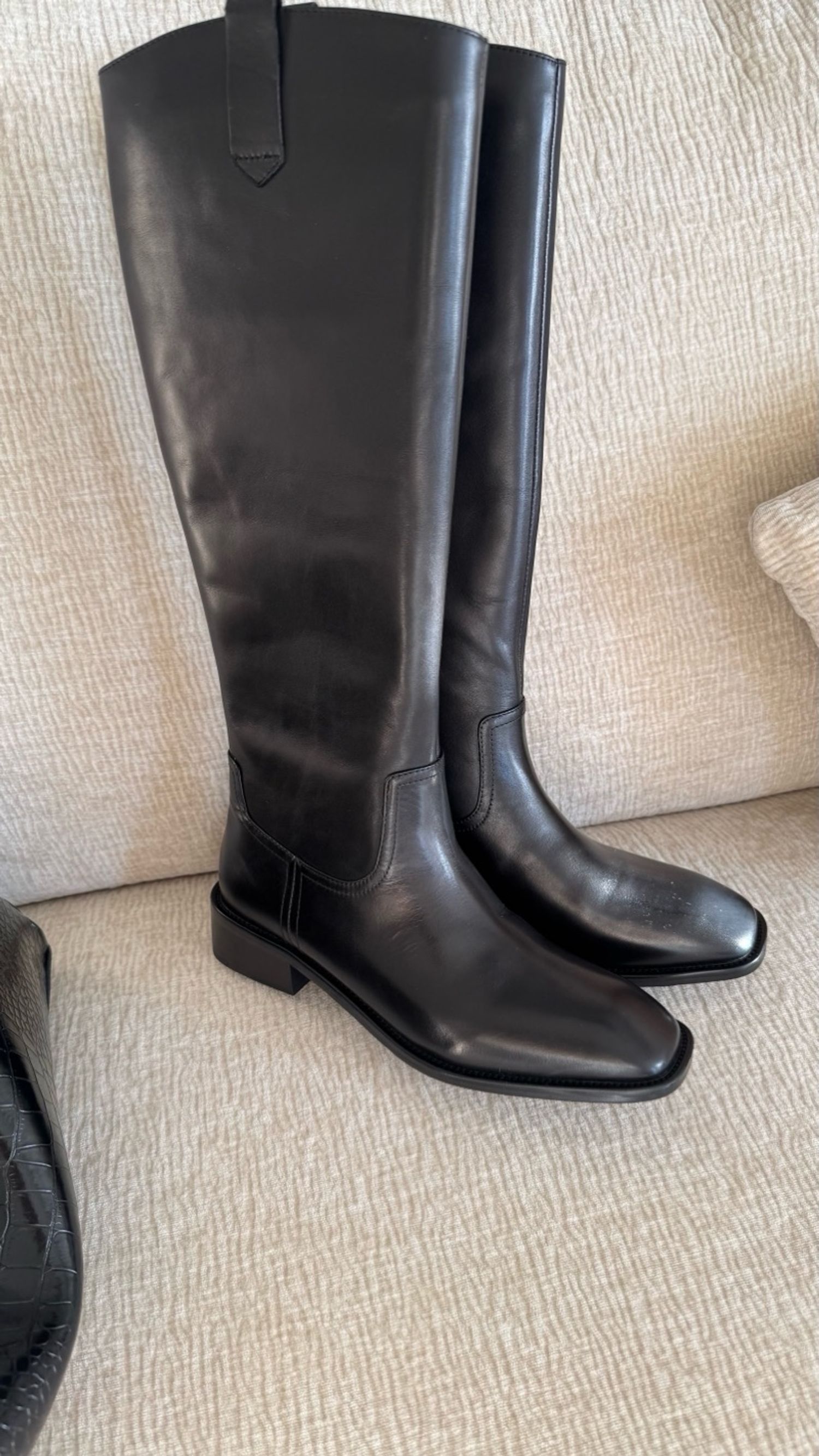 Бэлэн Stivale гутал 