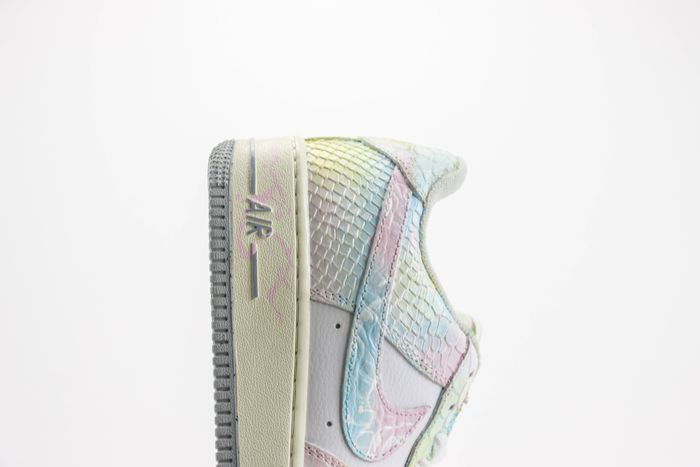 Nike Air Force 1 Low 96