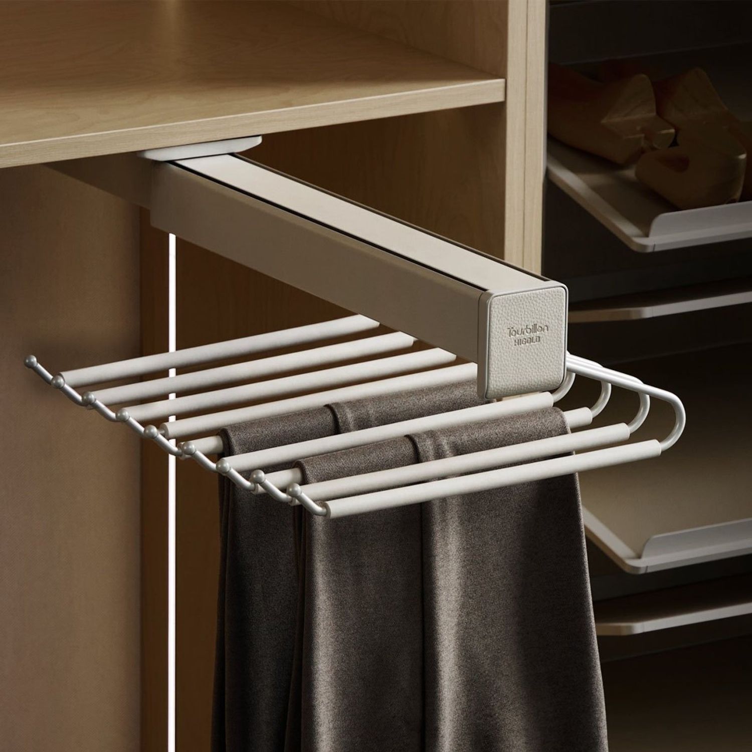 Tourbillon Top-Mount Trouser rack Өмдний өлгүүр