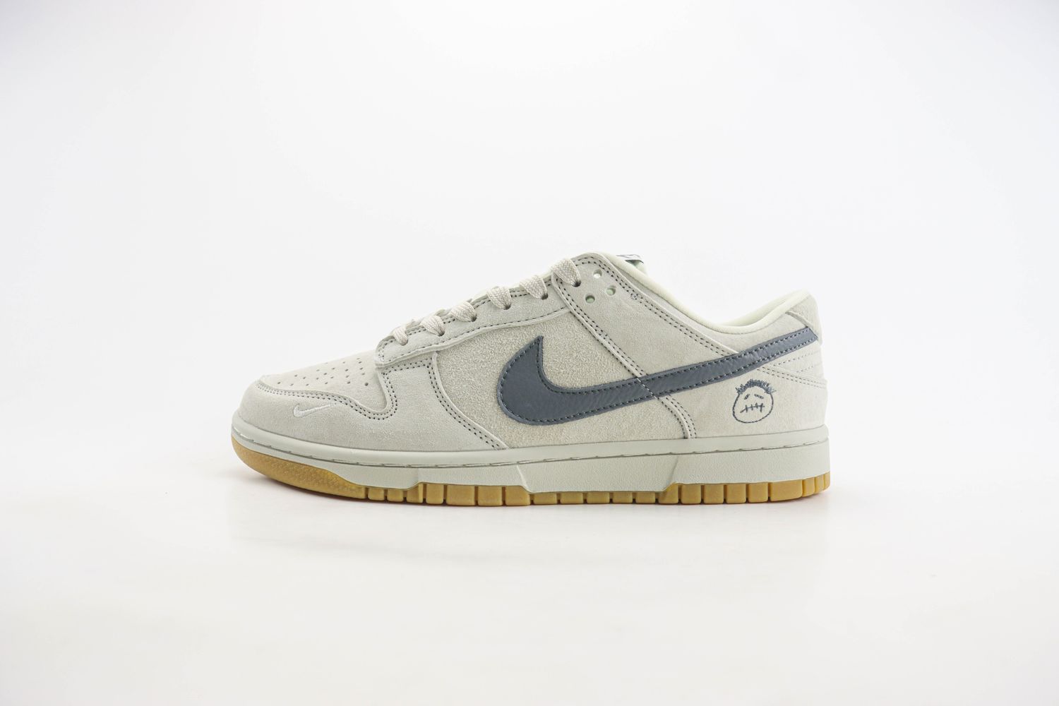 Nike SB Dunk Low x TS
