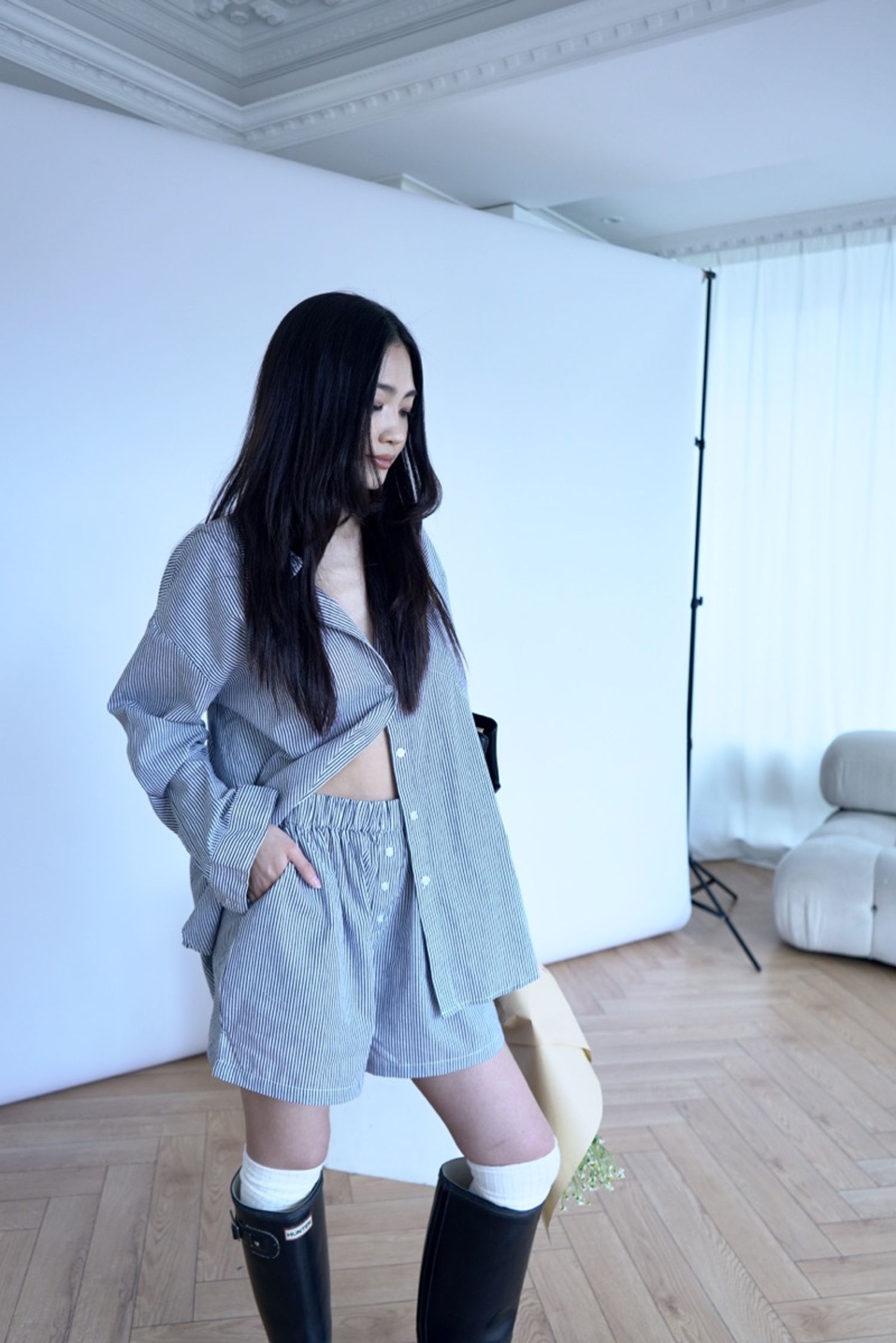 https://cdn.zochil.shop/0a0af9dc-a734-4fb9-bf2e-9a16f4c3390a_t1500.jpg
