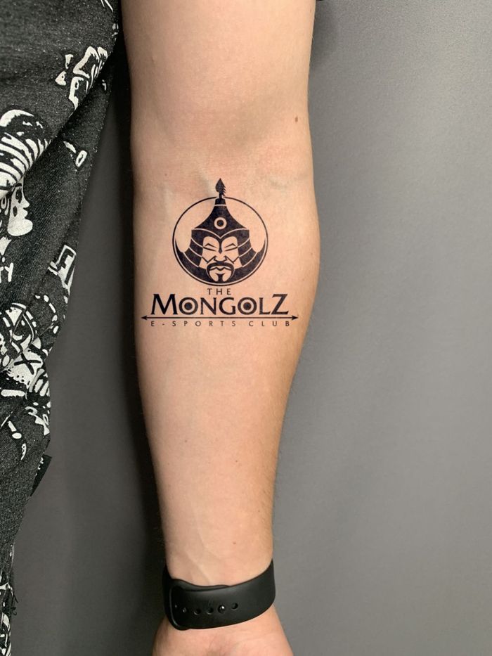 The MongolZ Усан шивээс