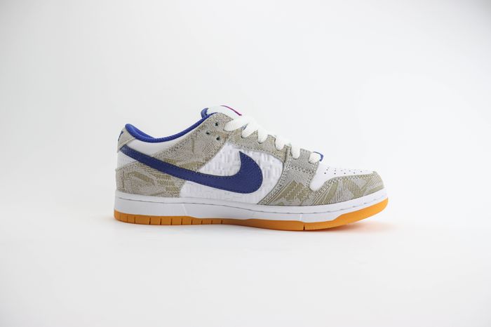 NK SB Dunk Low x Rayssa Leal 