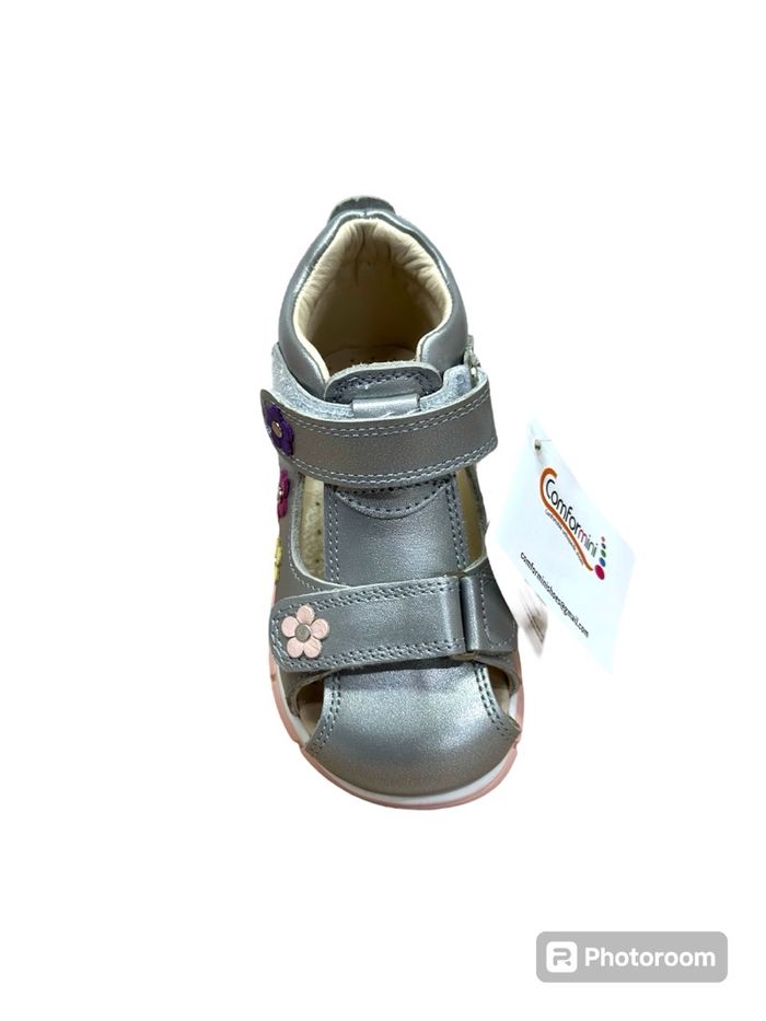 Conformini сандаал