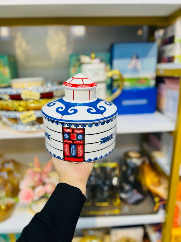 Монгол гэр Чихрийн таваг