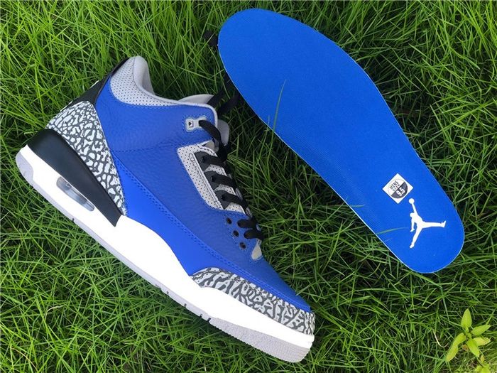 Air Jordan 3 “Varsity Royal”