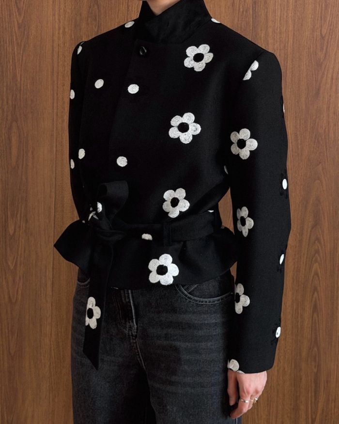 ‘DAISIES’ BELTED CROPPED JACKET 