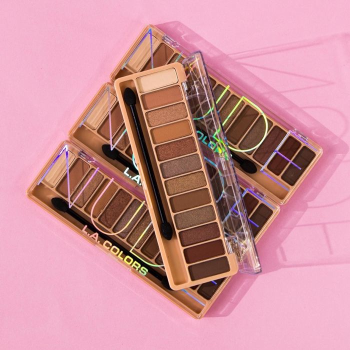 LA Colors Nude eyeshadow