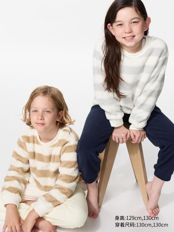 UNIQLO хүүхдийн гэрийн хувцас 