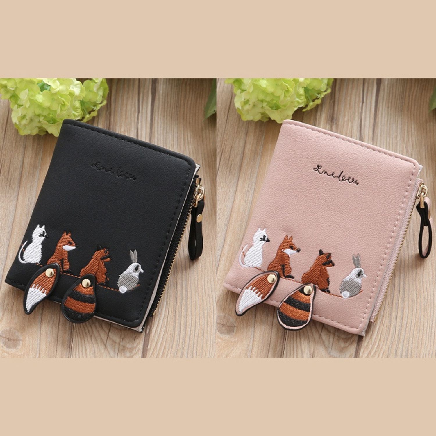 Creative Embroidered Animal Bifold Women's Purse
