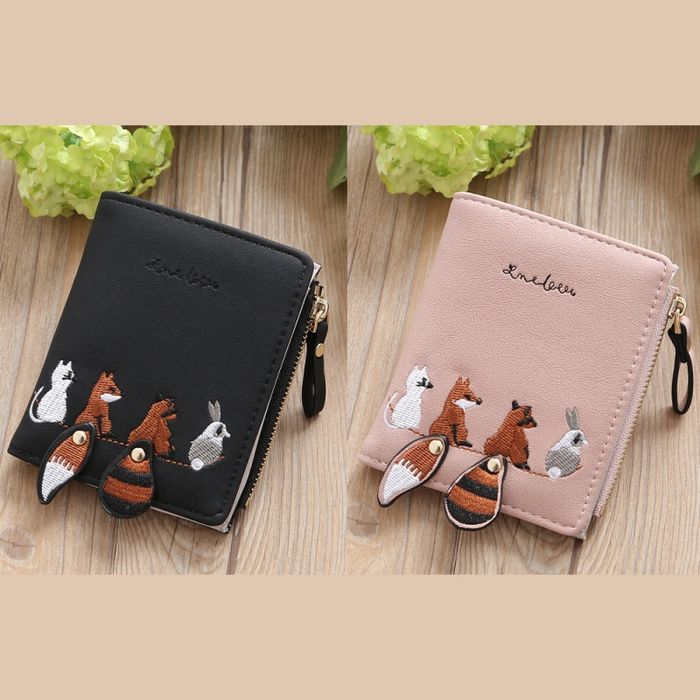 Creative Embroidered Animal Bifold Women's Purse
