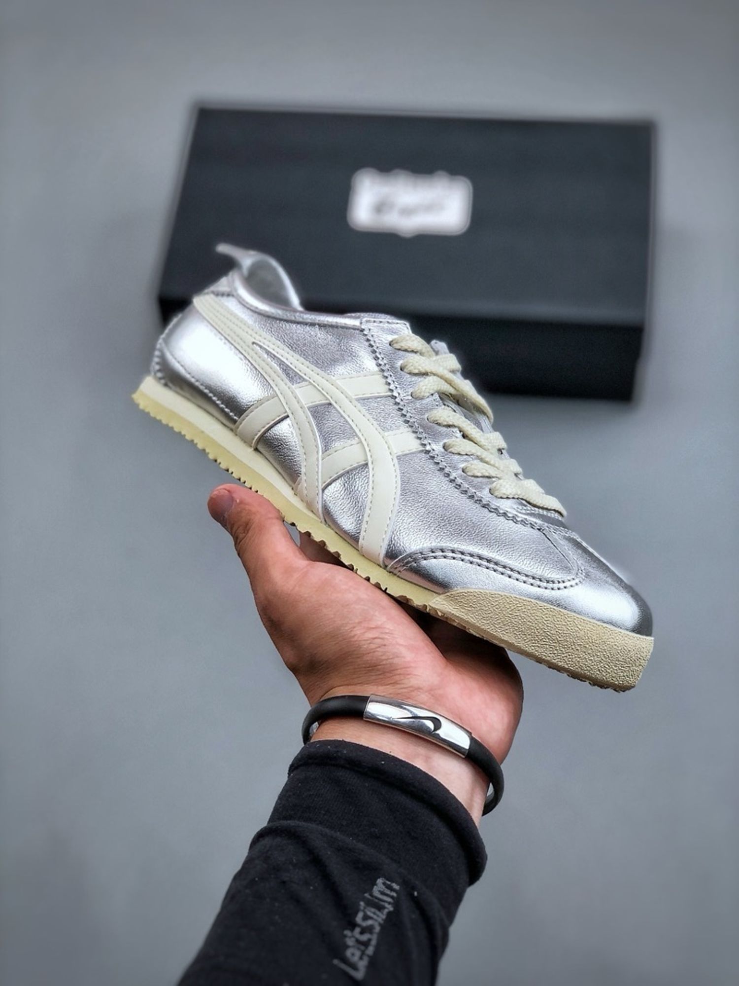 Onitsuka Tiger Mexico 66 Silver