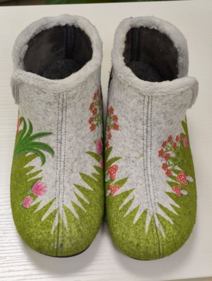 Marpen Slippers /tw63/