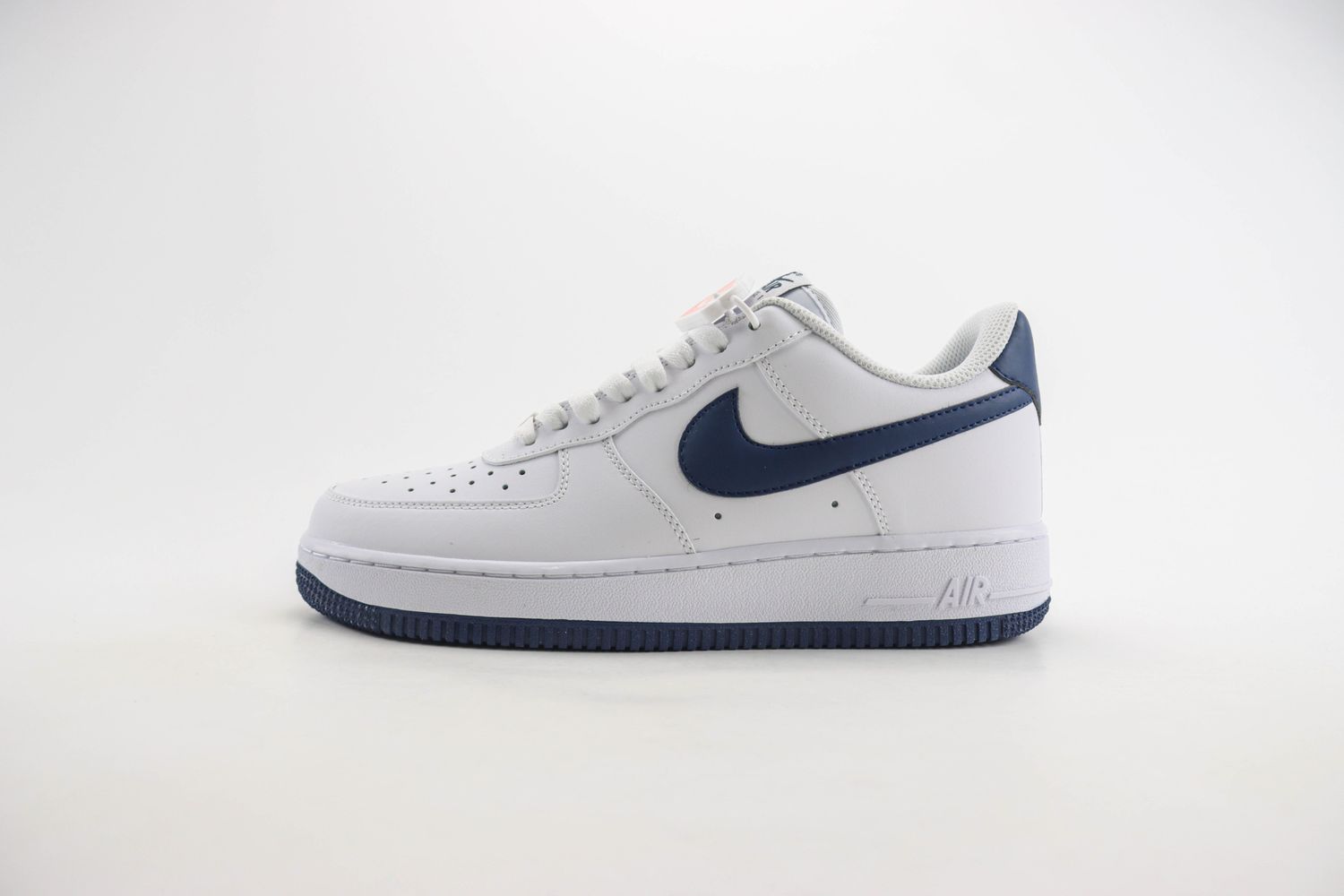 Nike Air Force 1 07 Low White Midnight Navy Black 
