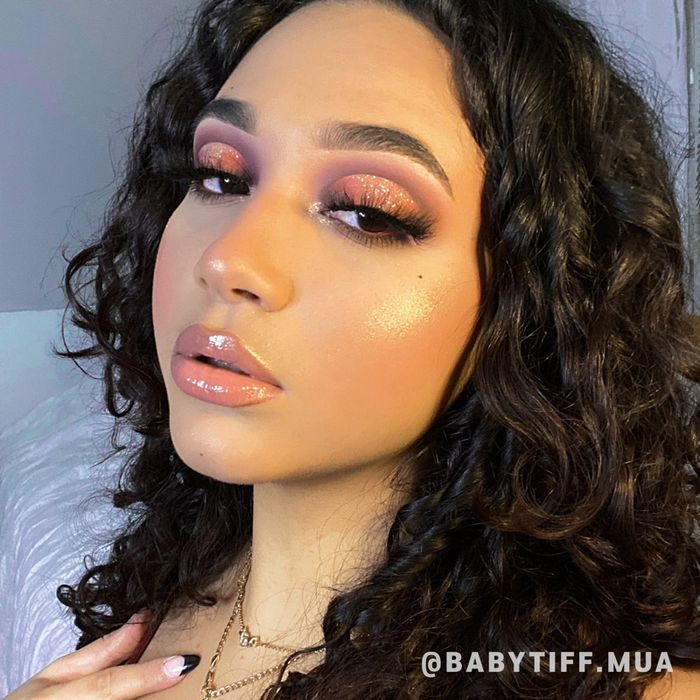 Moira modern beauty palette