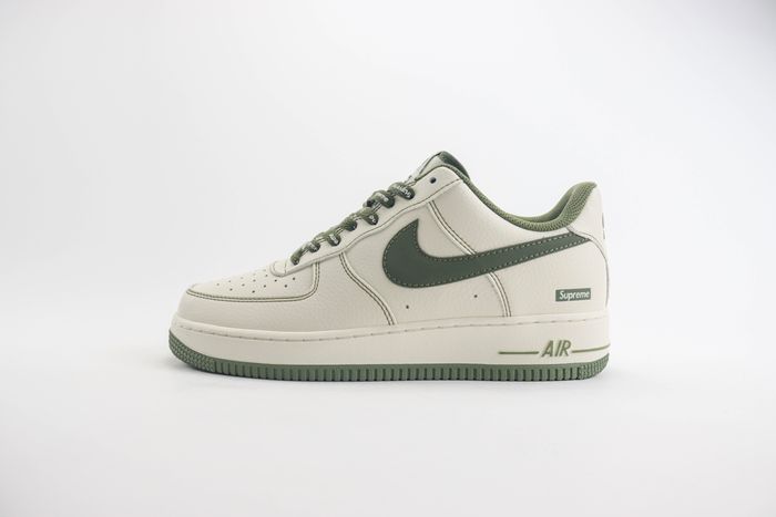 Nike Air Force 1 Low x supreme 92