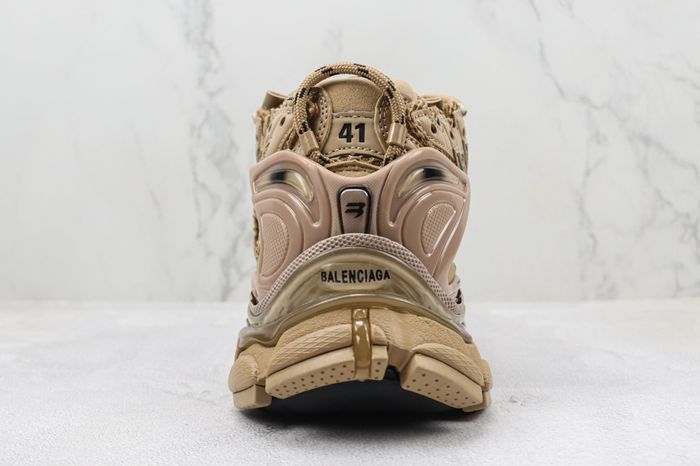 Balenciaga Runner Beige 