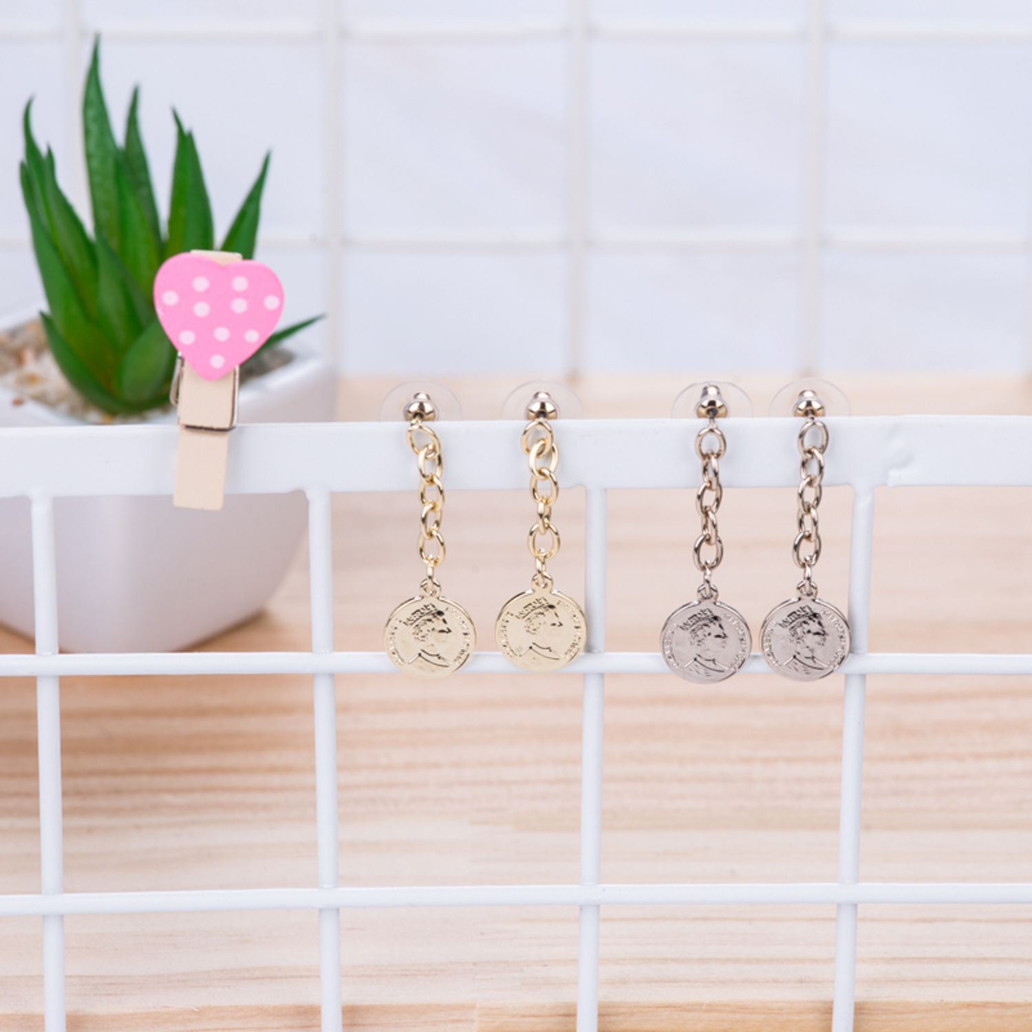 Trendy Vogue Coin Dangle Earrings