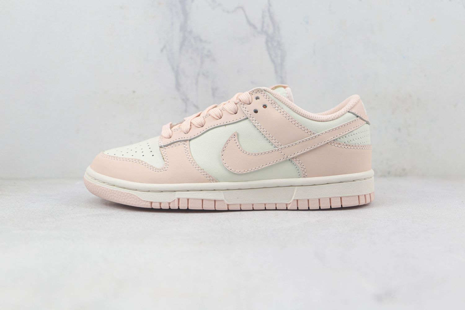 Nike Dunk Low Orange Pearl