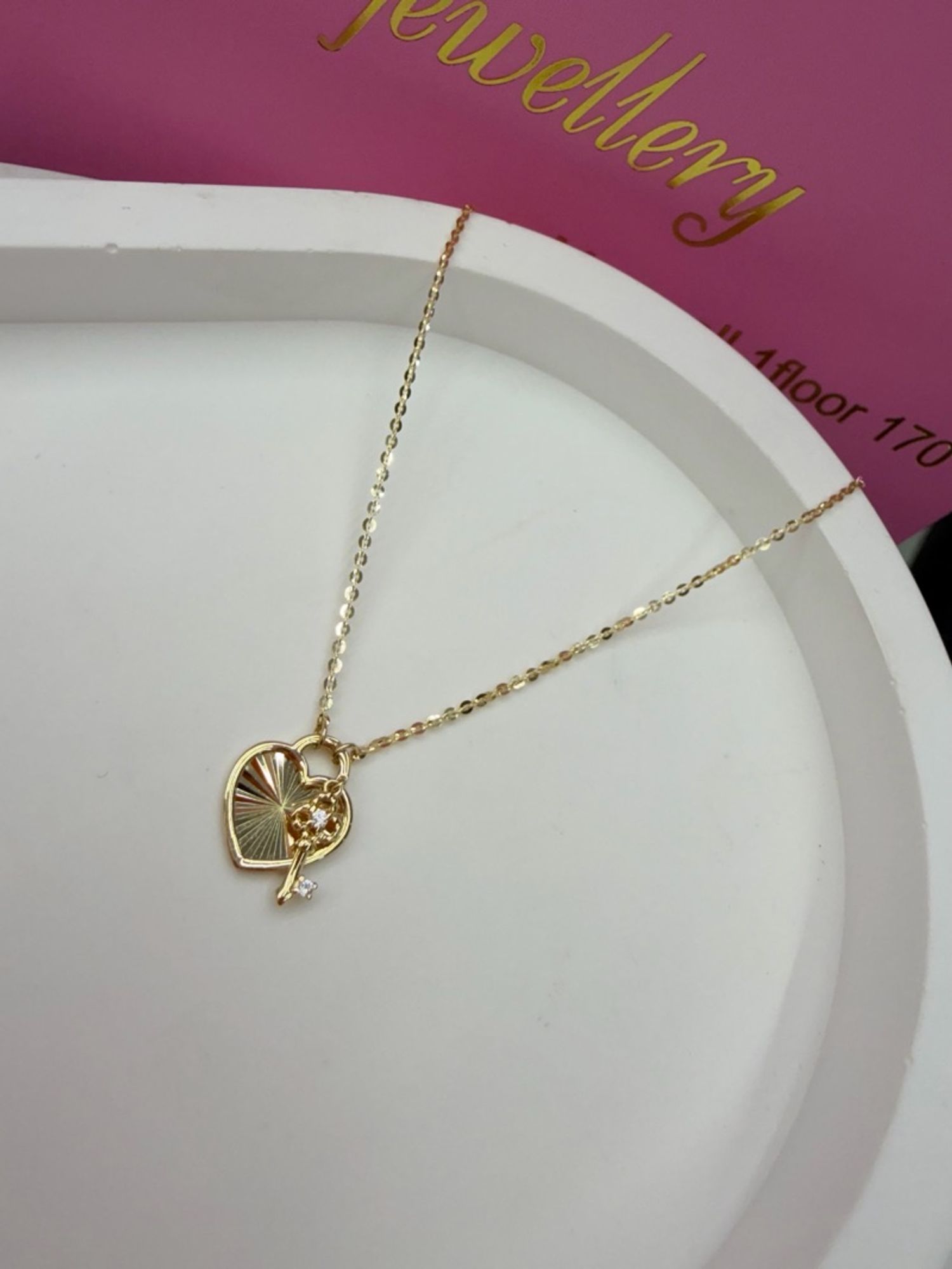 Зүрхэн зүүлт 14к