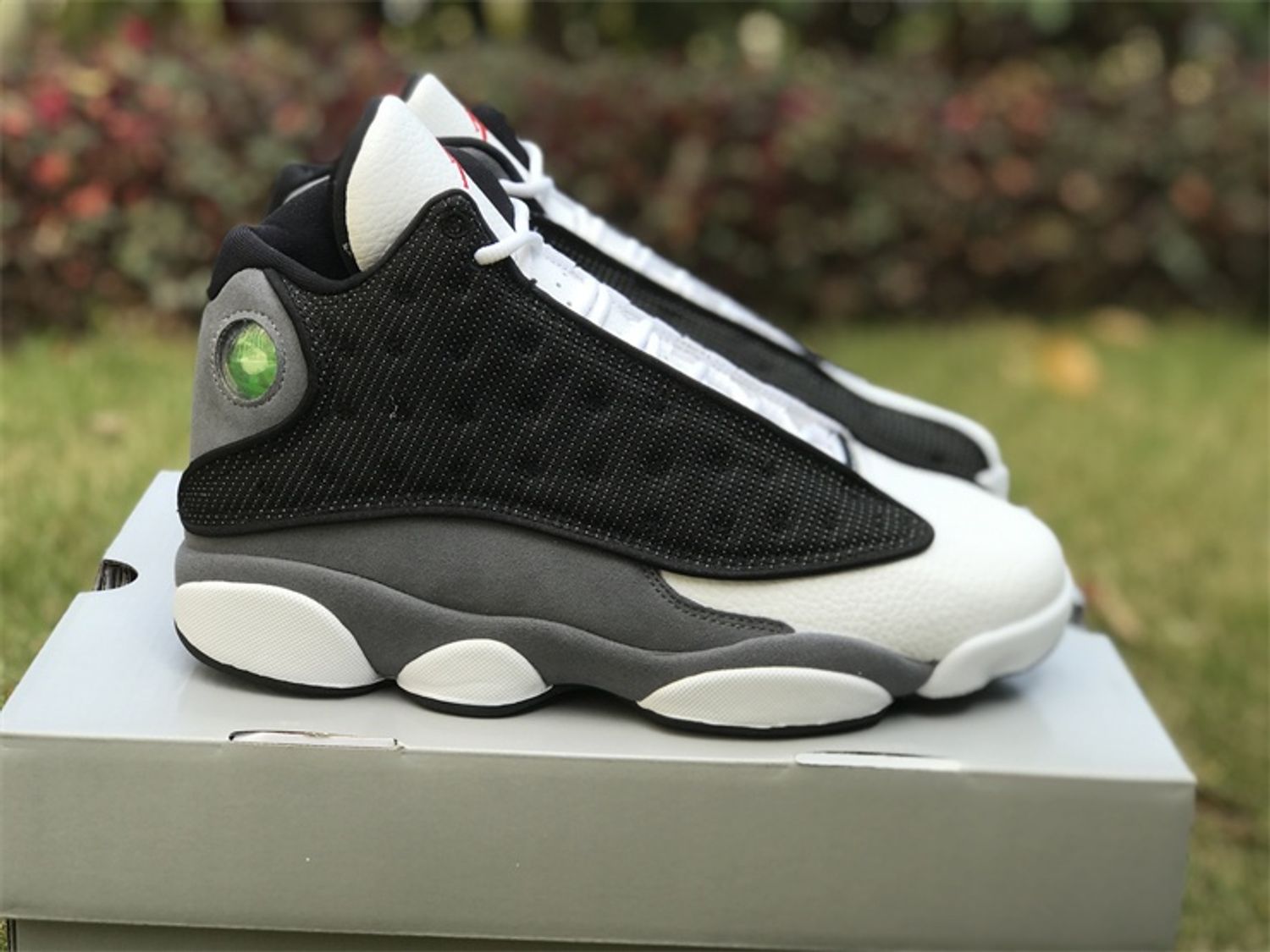 Air Jordan 13 “Black Flint”
