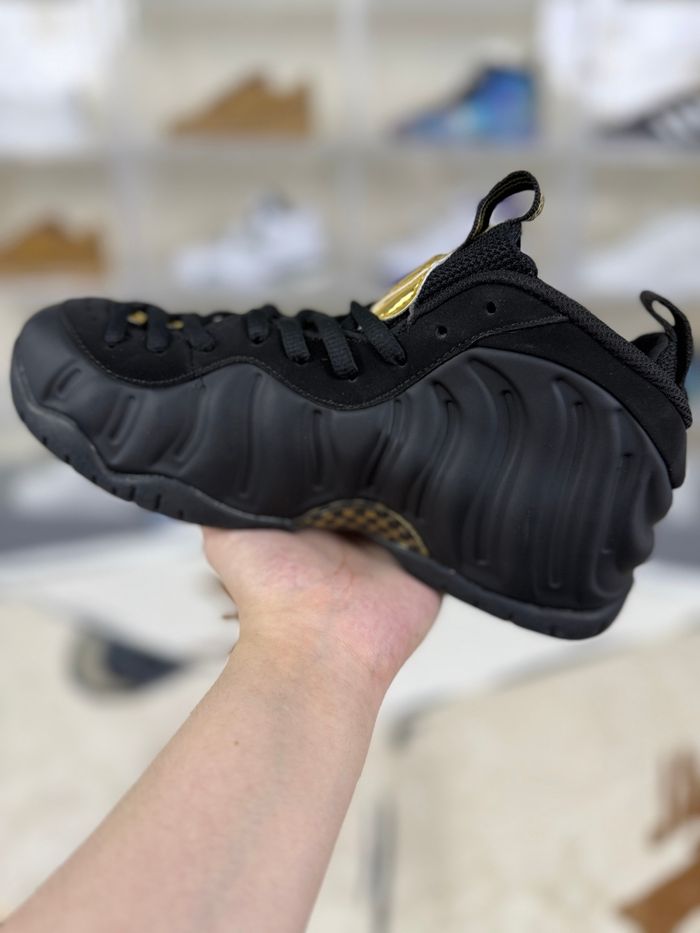 Nike Air Foamposite Pro Black Metallic Gold