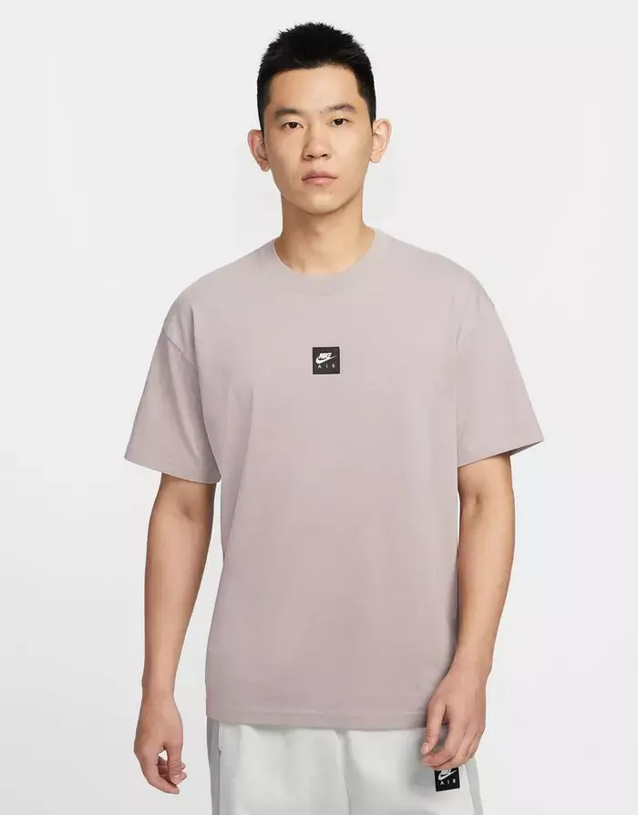 NIKE TEE