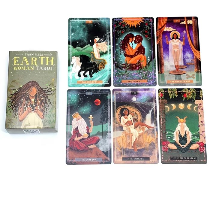 Тарот цаасан хайрцагтай