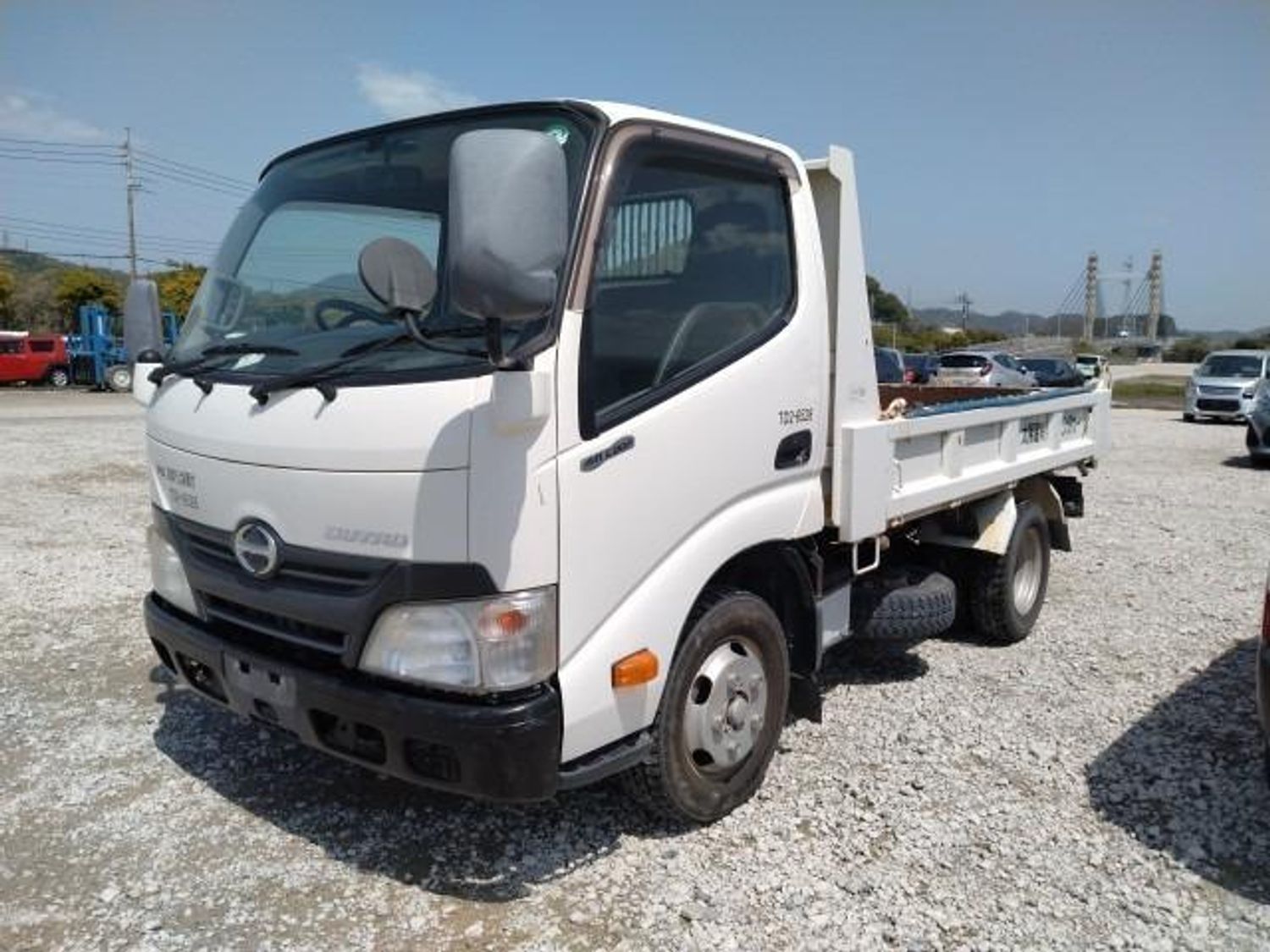 Hino Dutro dump truck