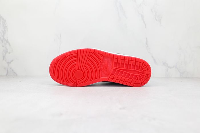 Jordan 1 Low Quai 54 (2021)