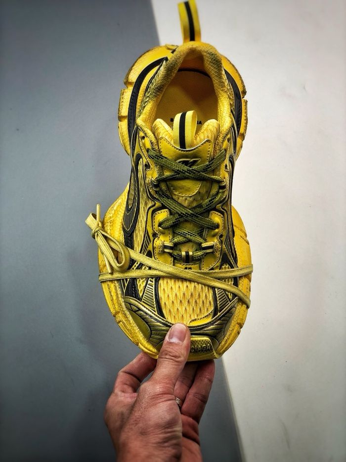 Balenciaga 3XL Runner “Yellow”