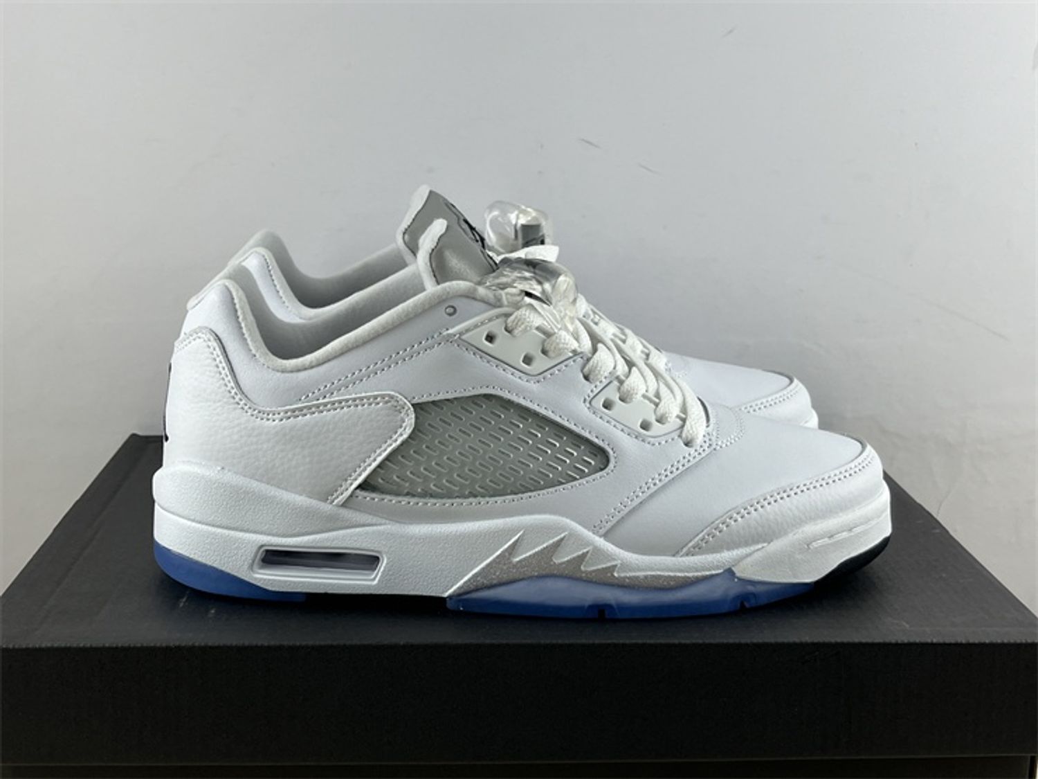 Air Jordan 5 Low GS “White Silver”