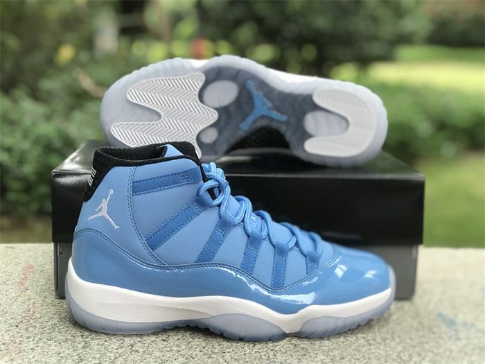  Air Jordan 11 "Pantone" 