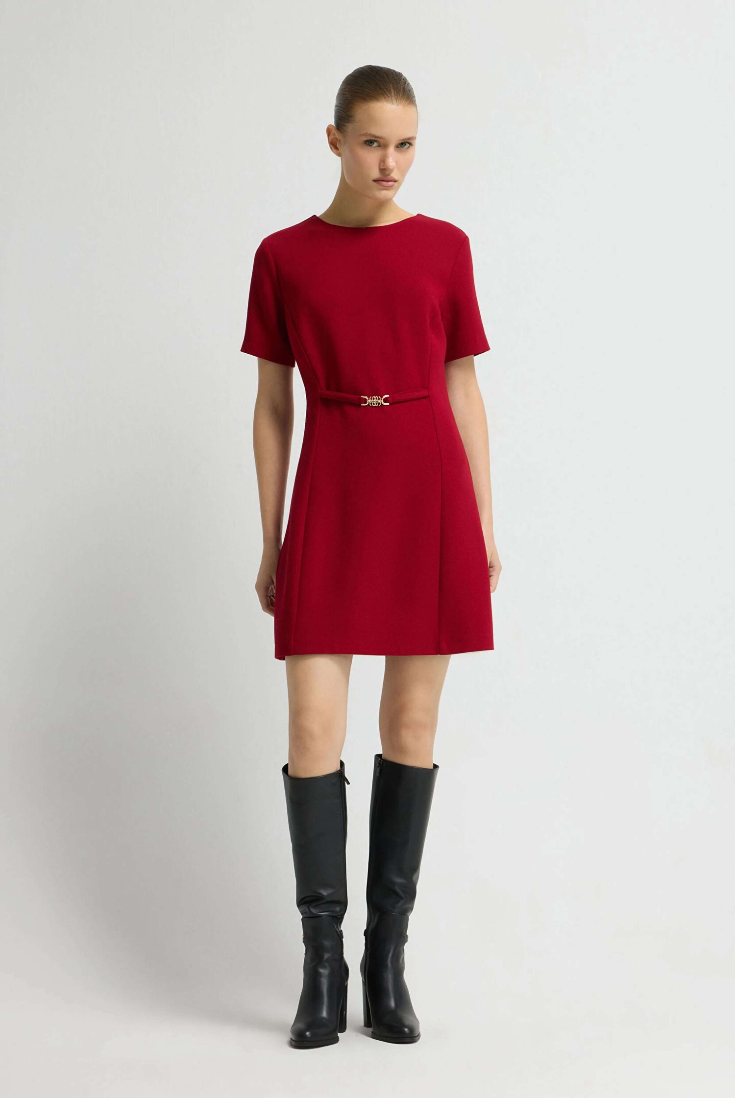 DRESS