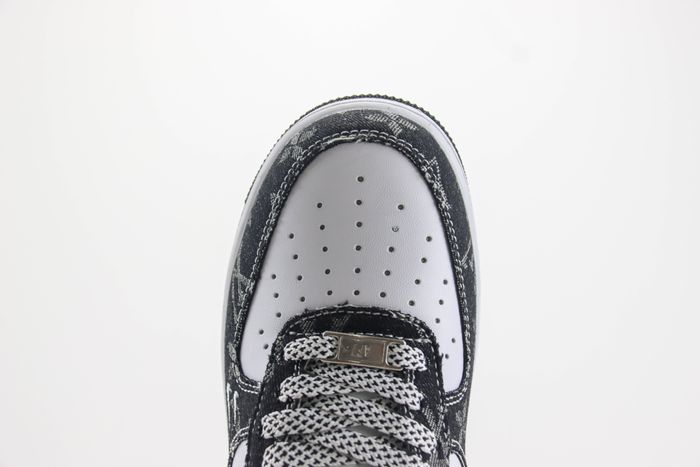 Nike Air Force 1 Low x LV 28