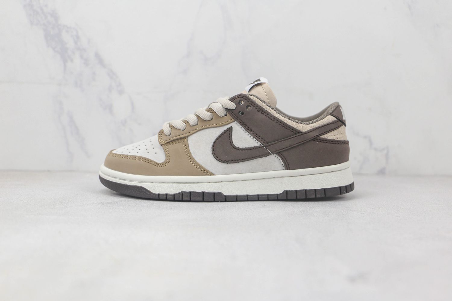 Otomo Katsuhiro x NK SB Dunk Low "Steamboy OST" 12