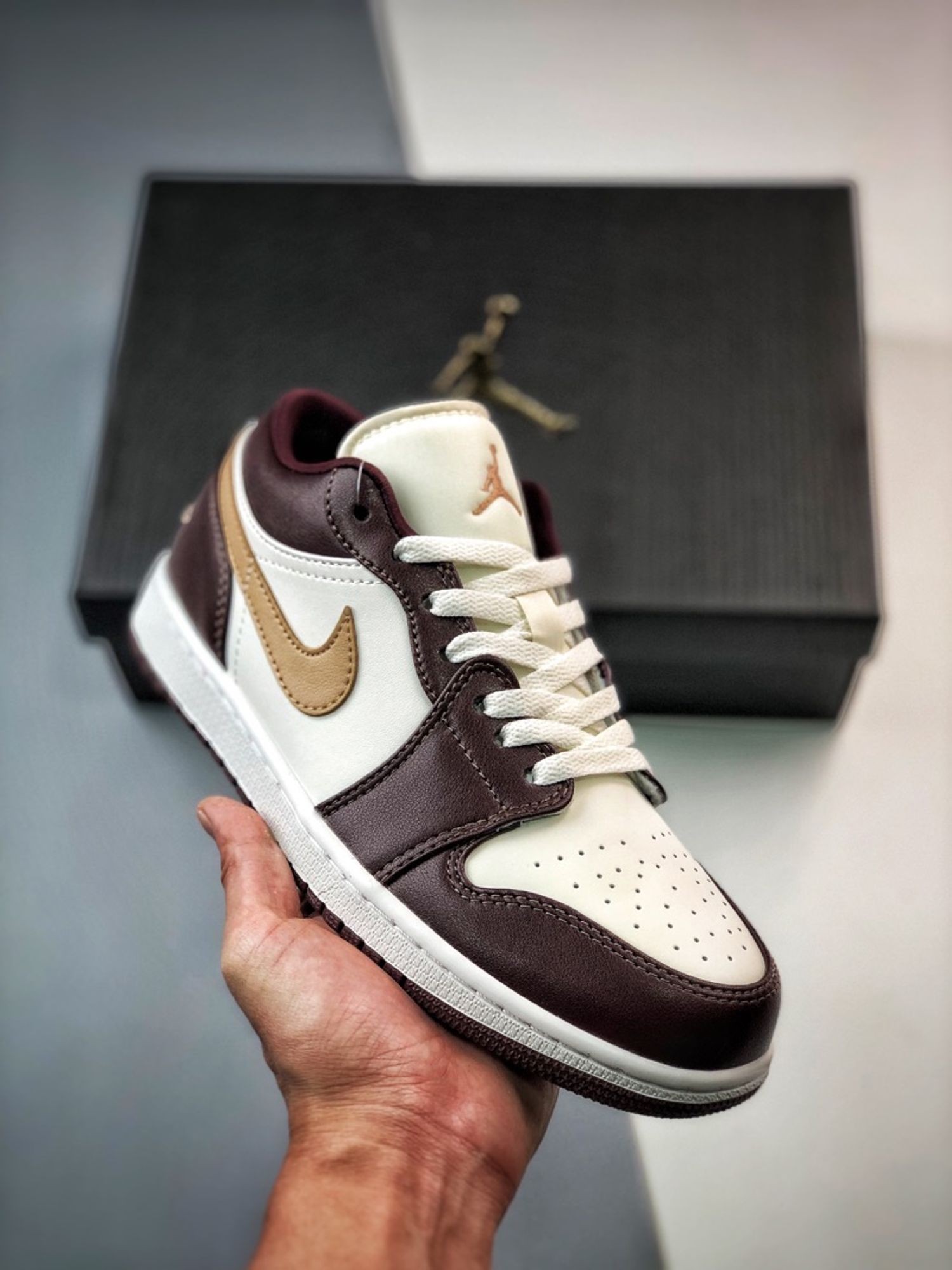 Air Jordan 1 Low “Dark Chocolate”🍫