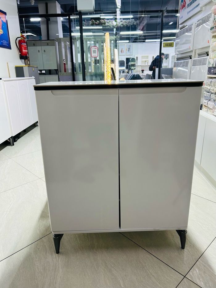 33тай тавиур