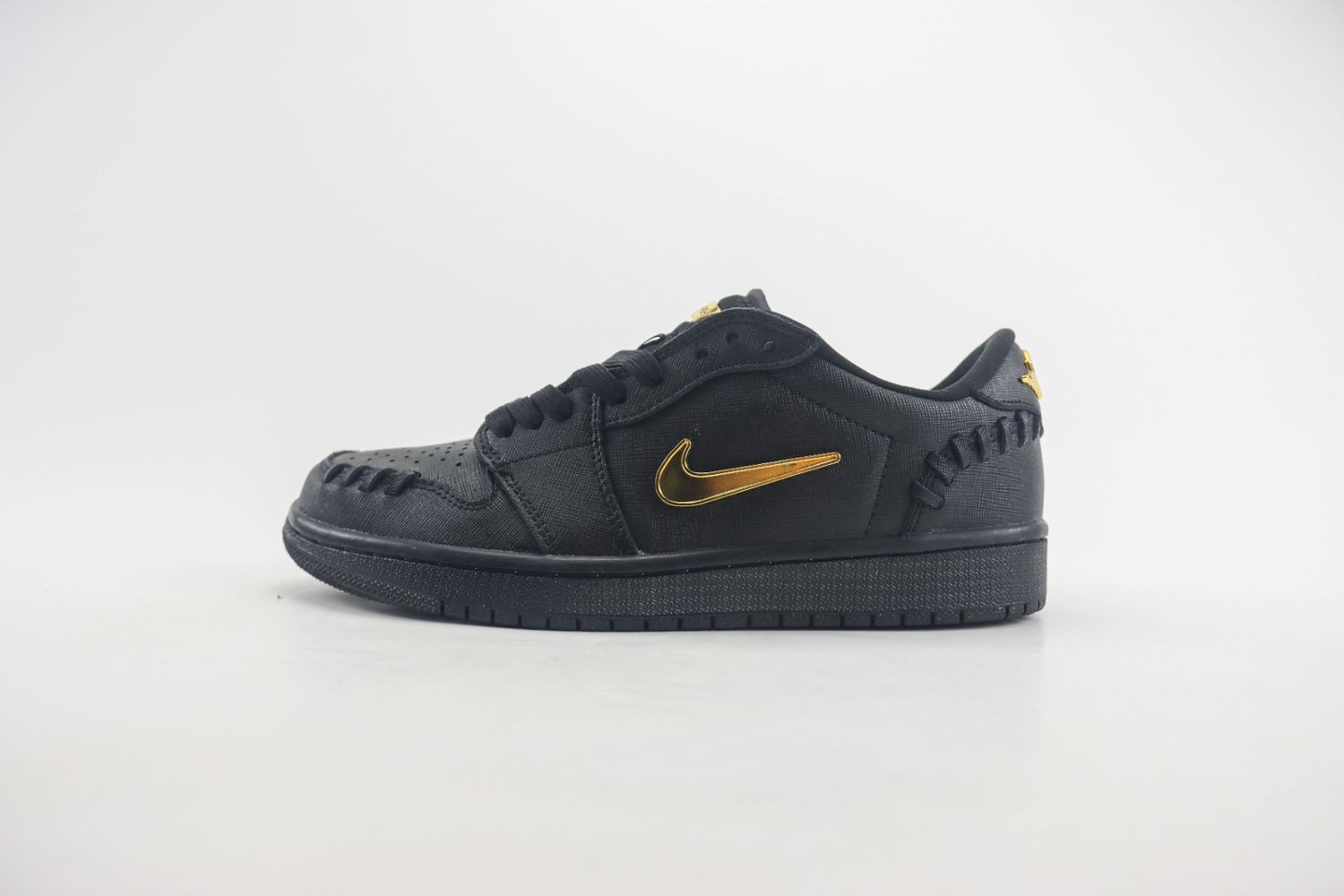 Jordan 1 Low Method of Make Black Metallic Gold (Women's)