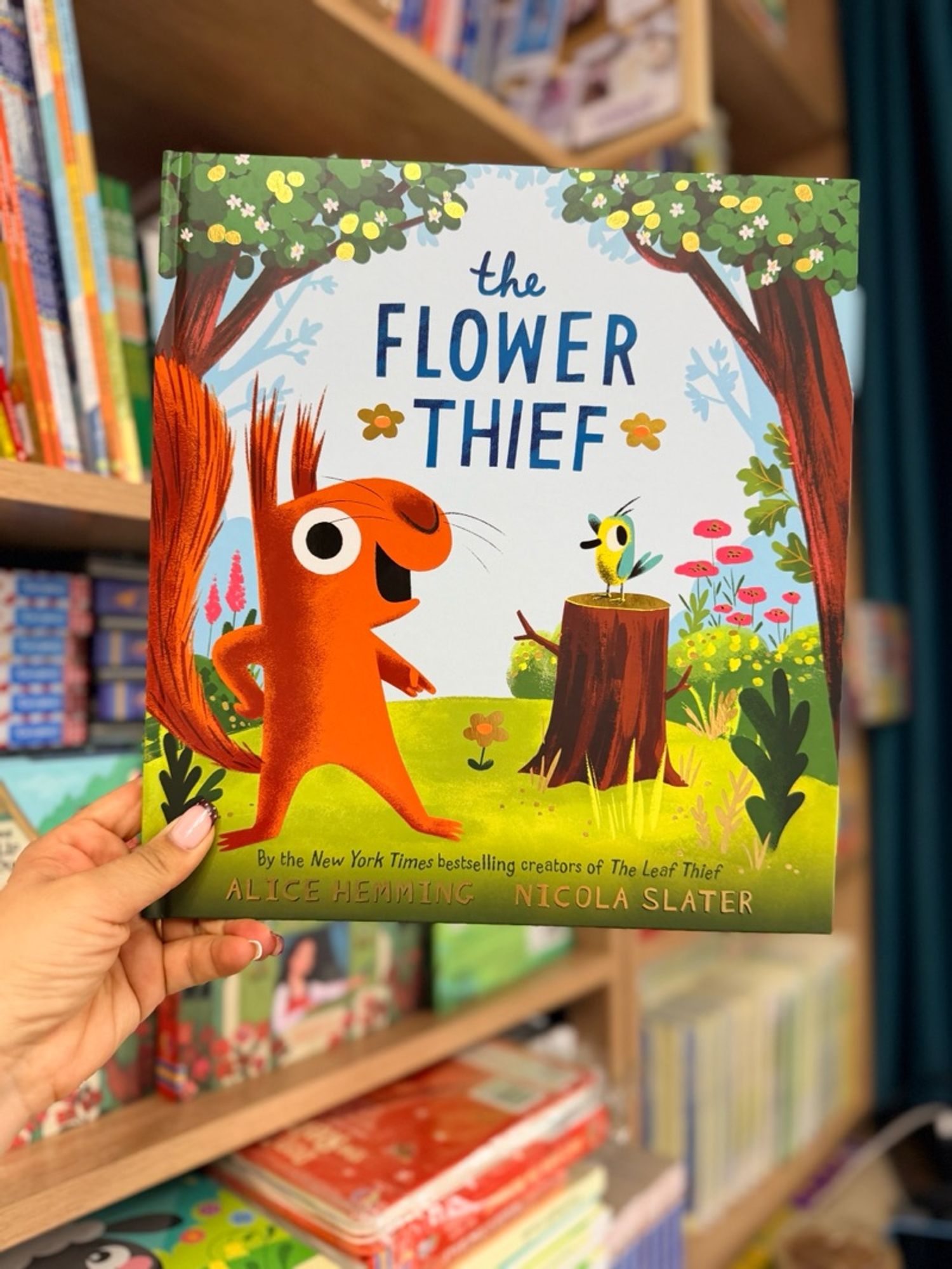 Flower thief