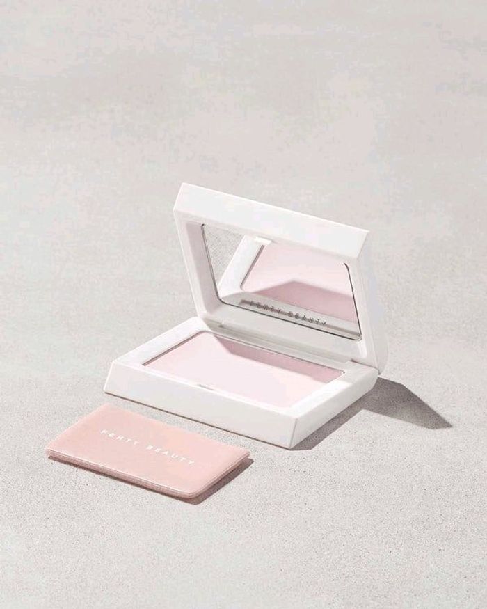 Fenty Invisimatte Powder