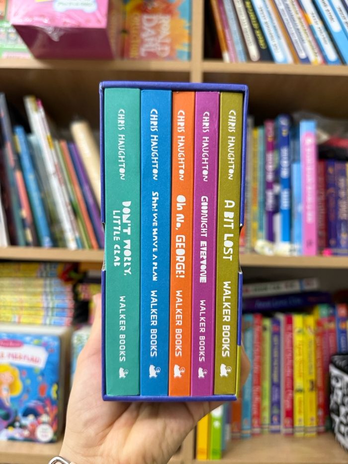 Story-time. A Chris haughton set