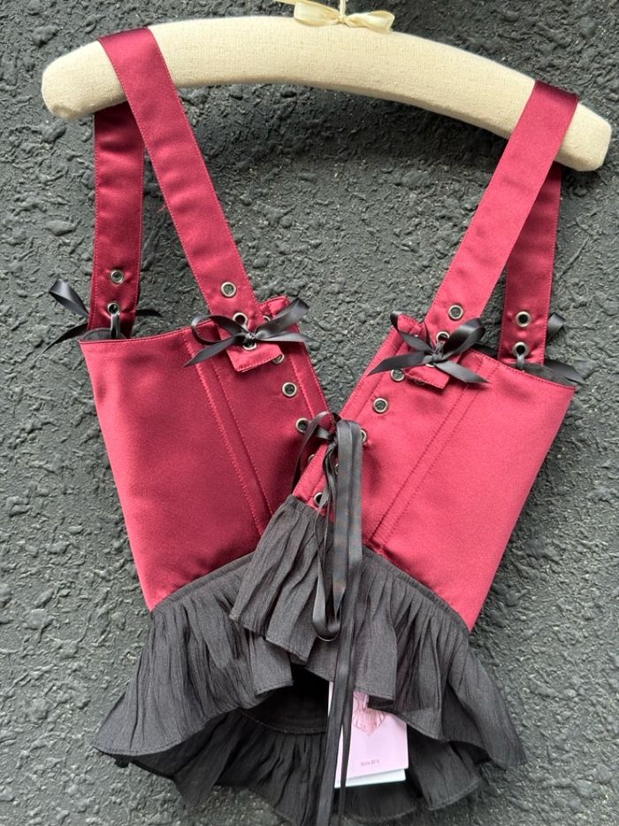 Burgundy red + цацагтай 