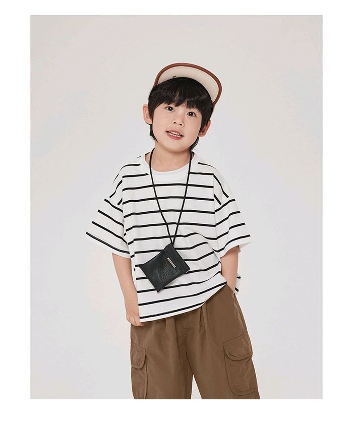 Xiao судалтай цагаан фудболка