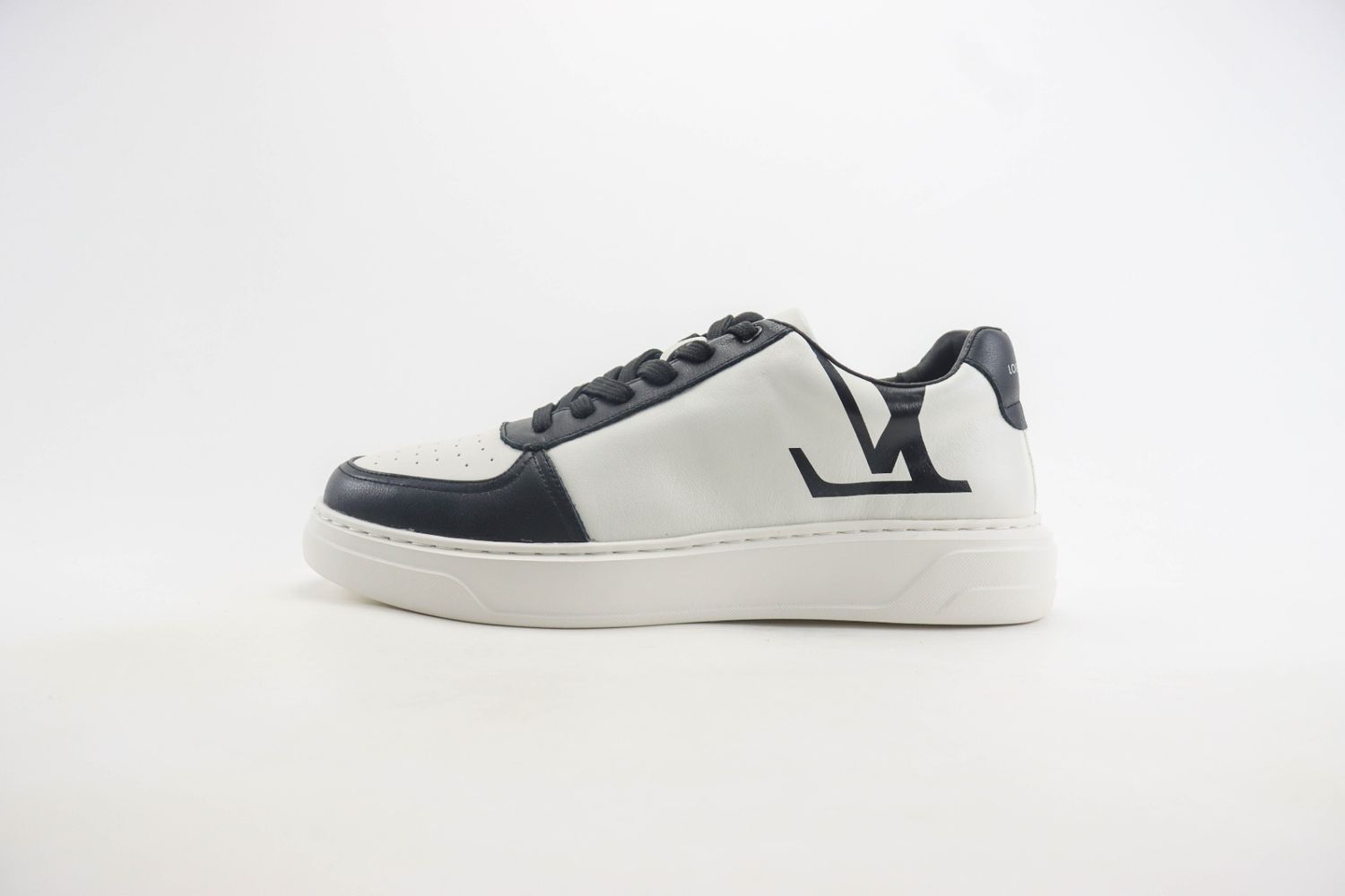 Louis Vuitton Rivoli Sneaker 'Embossed Damier - Black White'