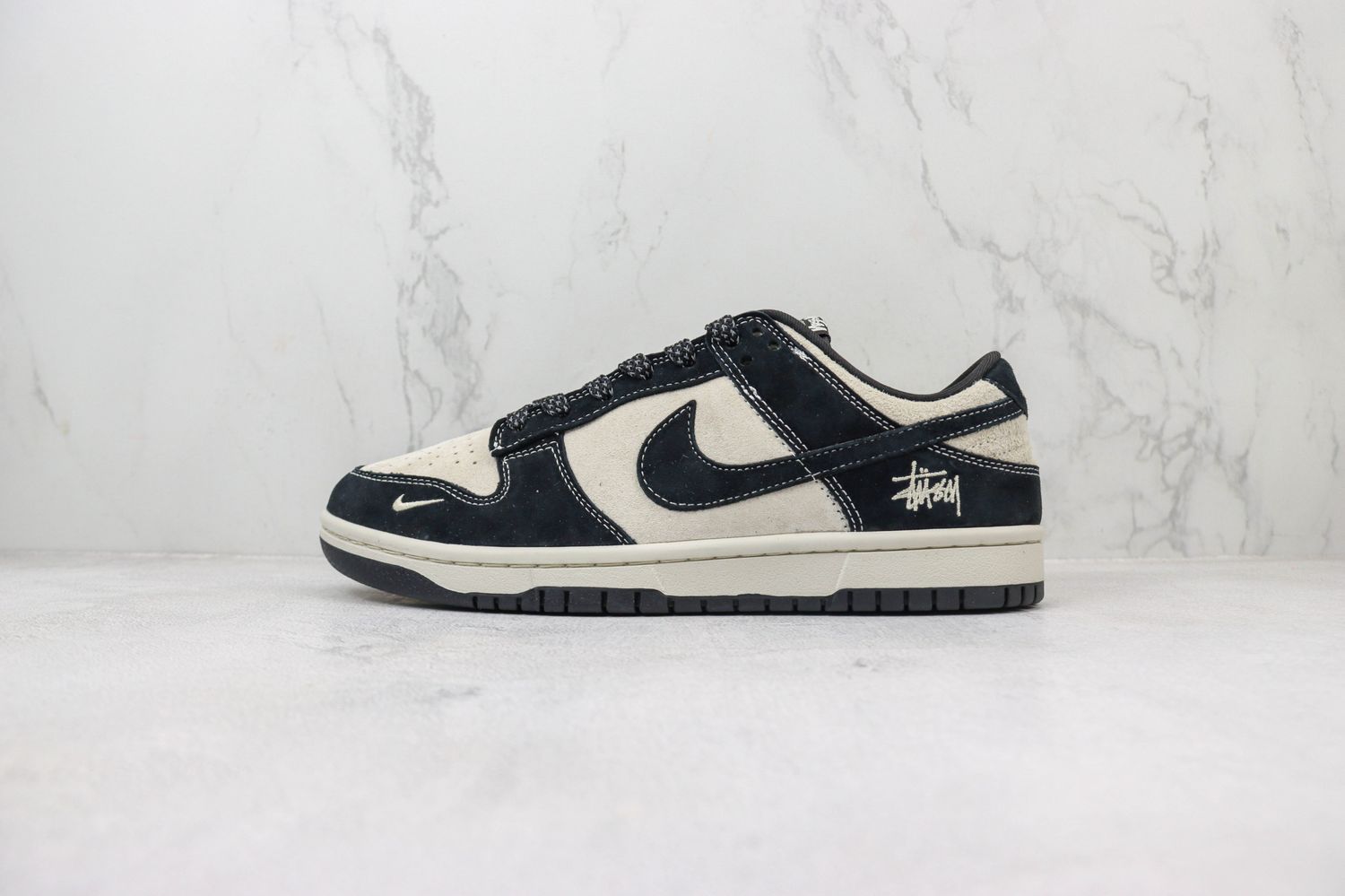 Nike SB Dunk Mini Gostus Stussy 