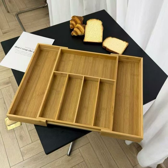 Шүүгээ цэгцлэгч