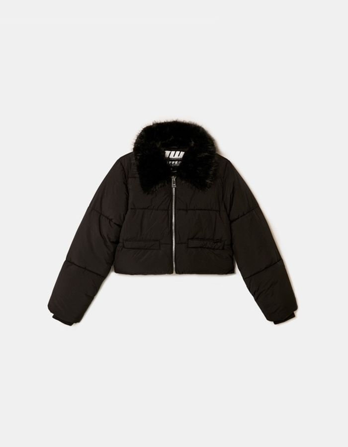 Black Jacket With Faux Fur